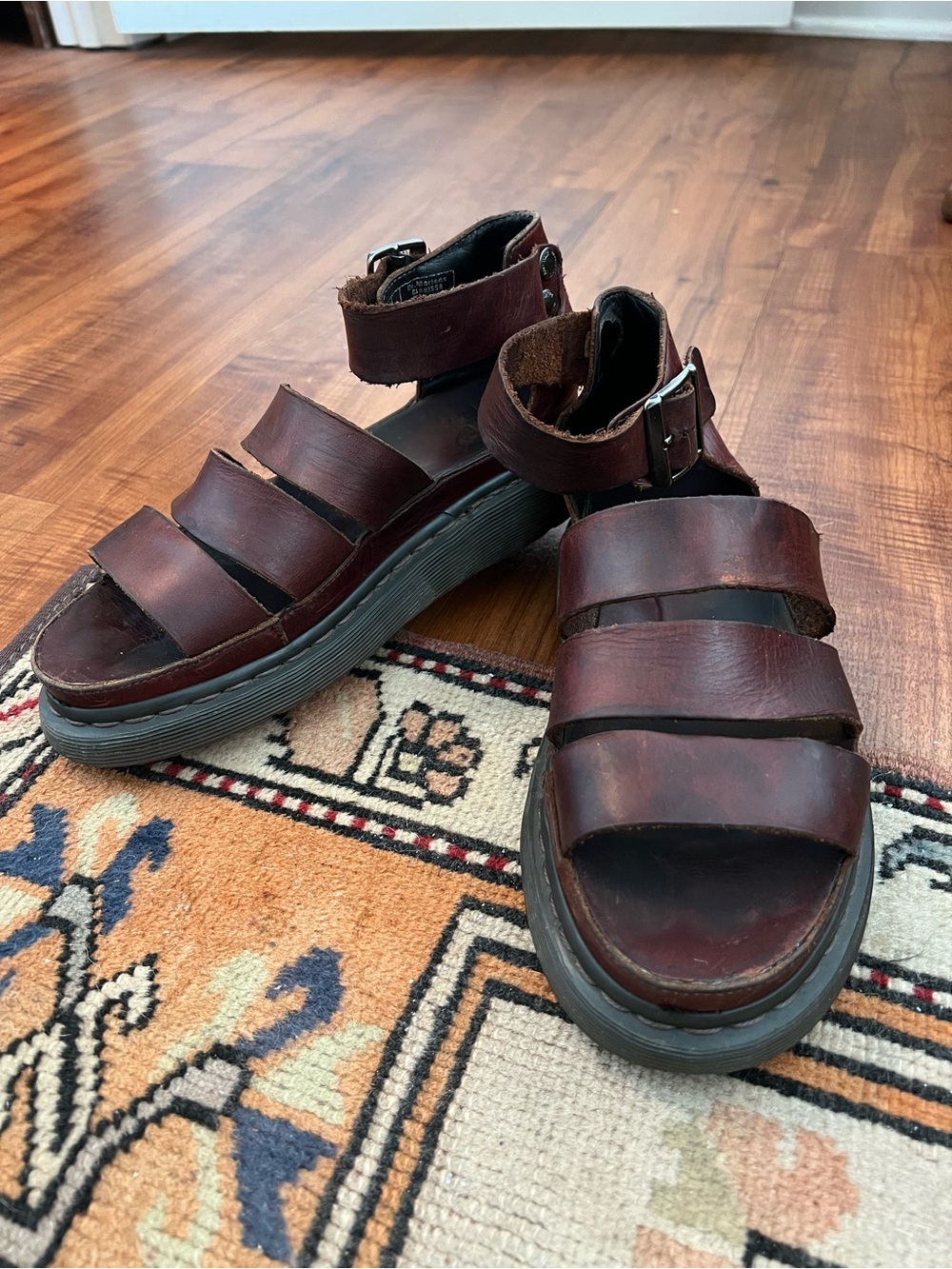 Rare Clarissa Dr. Martens Brown Leather Sandals women’s Size 7 (runs large)